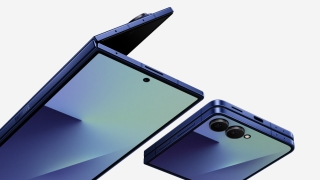 Galaxy Z Flip7 Có Độ Bền Lên Tới 500.000 Lần Gập